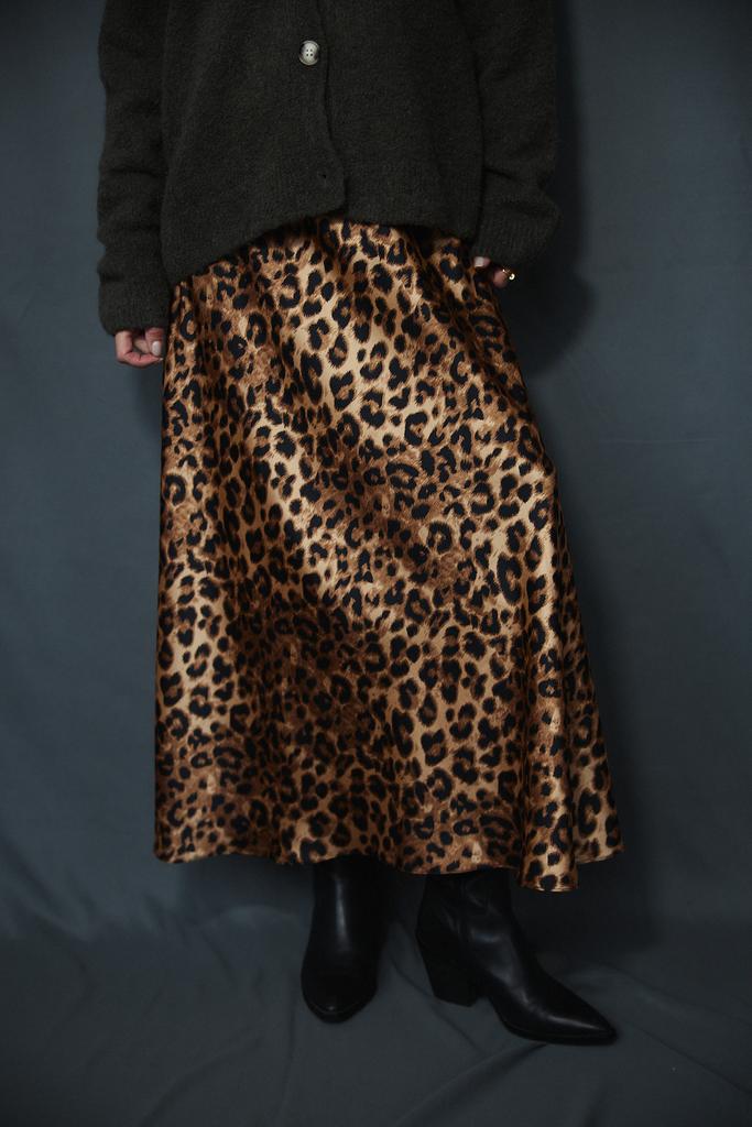 Юбка миди из шелка с принтом лео