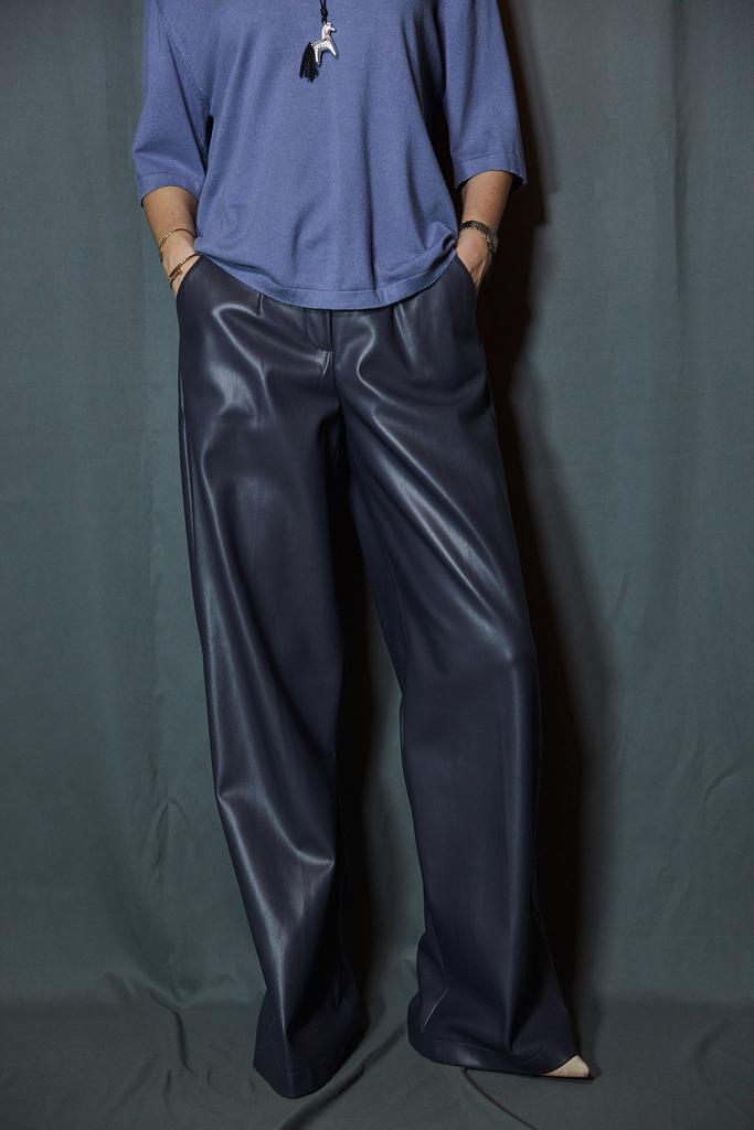 Брюки серые палаццо  из экокожи