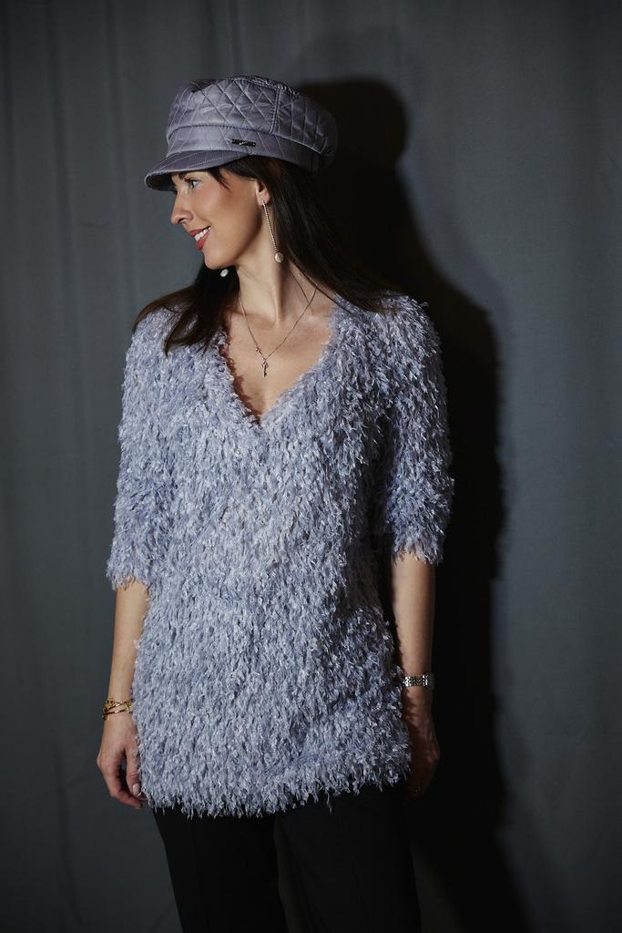 Свитшот  пушистый серый