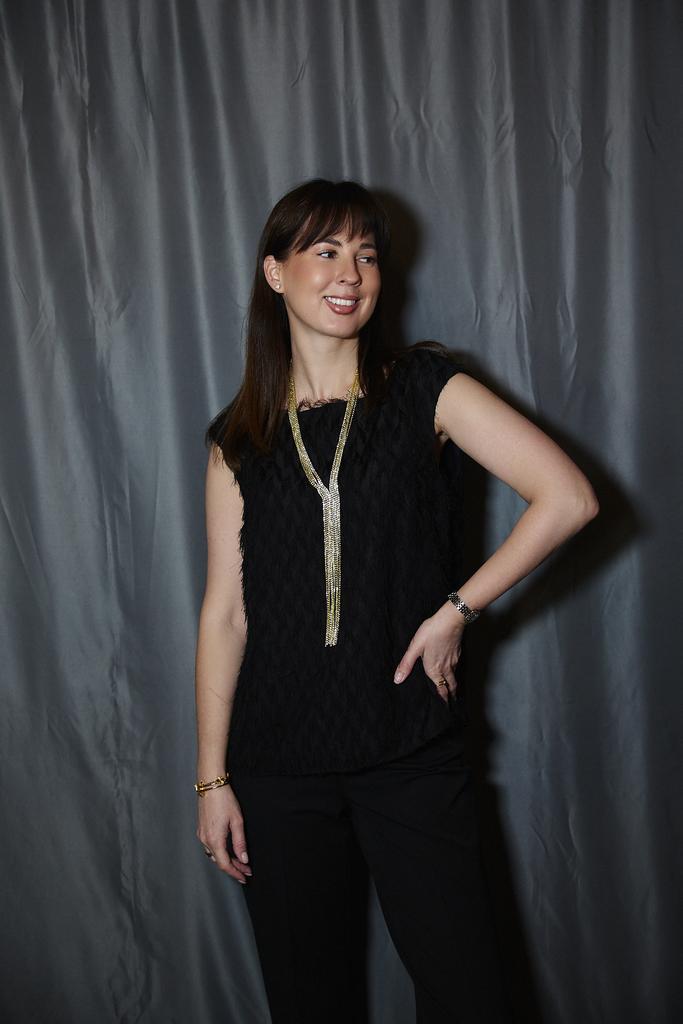 Топ чёрный   из пушистой ткани