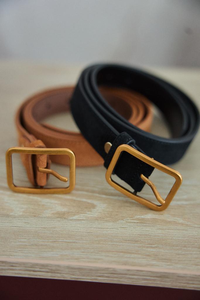 Ремни из натуральной замши золотистая пряжка