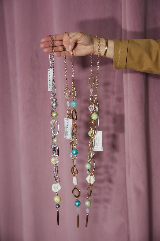 Украшения длинные с камнями