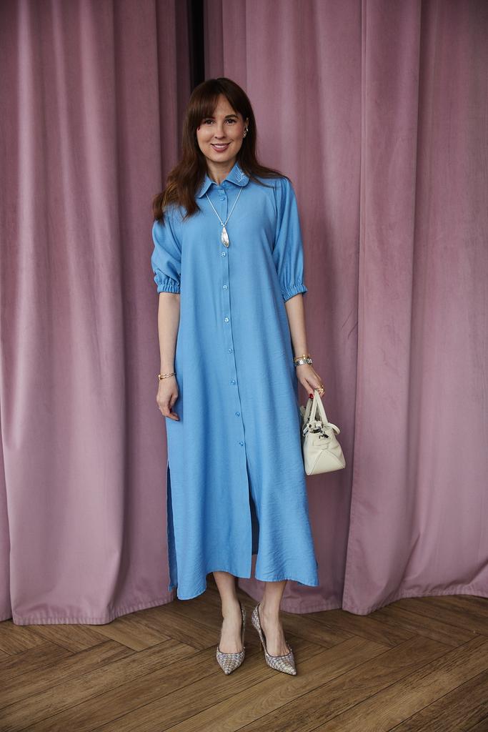 Платье-рубашка в джинсовом  цвете