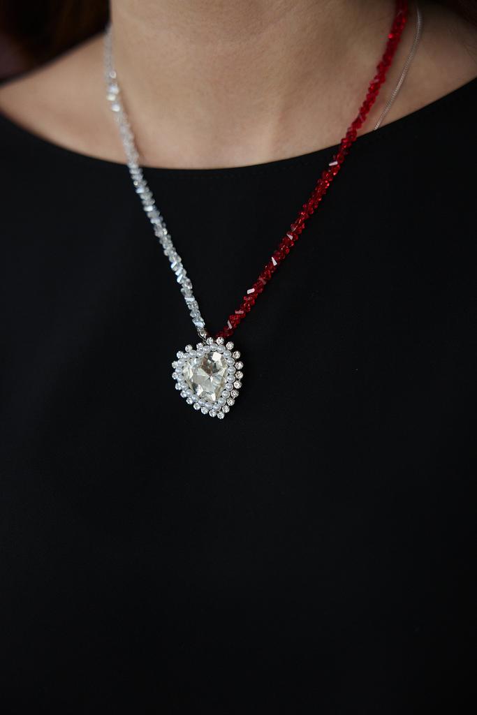 Украшение  сердце с двойной цепочкой