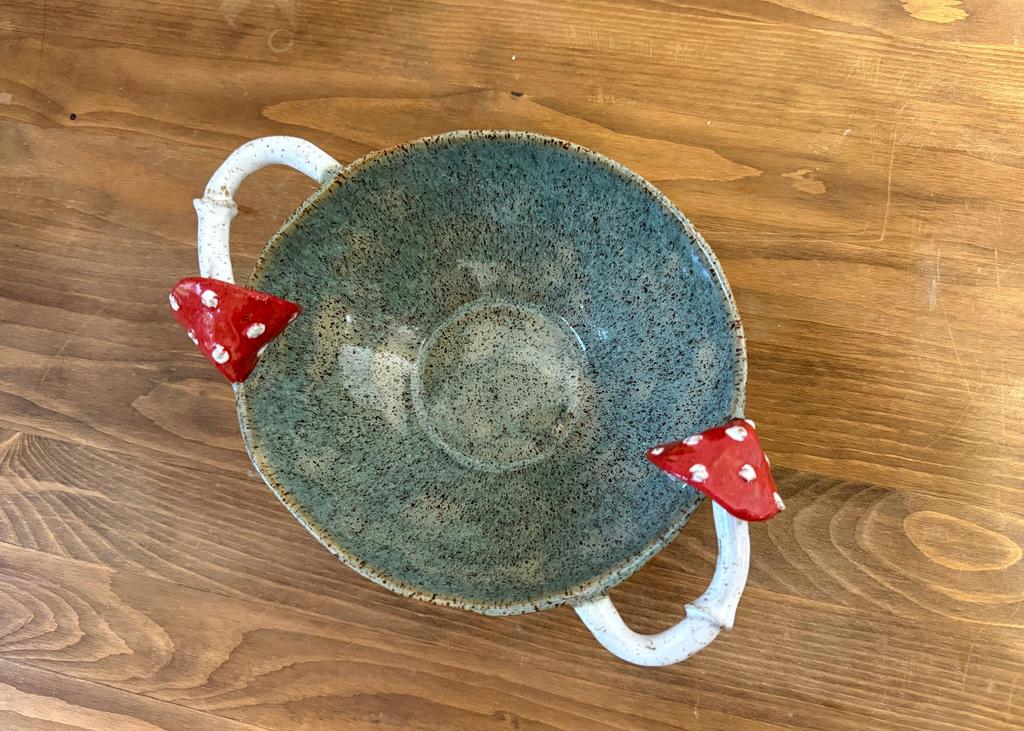 Салатник мухоморный