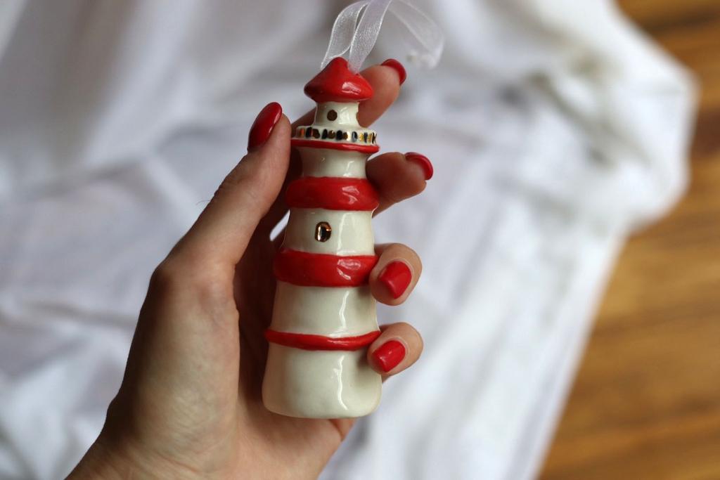 Маяк -  ёлочная игрушка