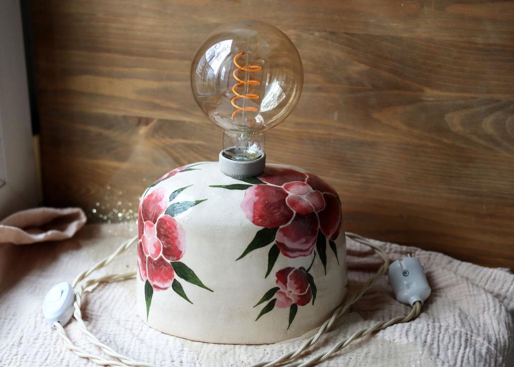 лампа "Красные пионы"