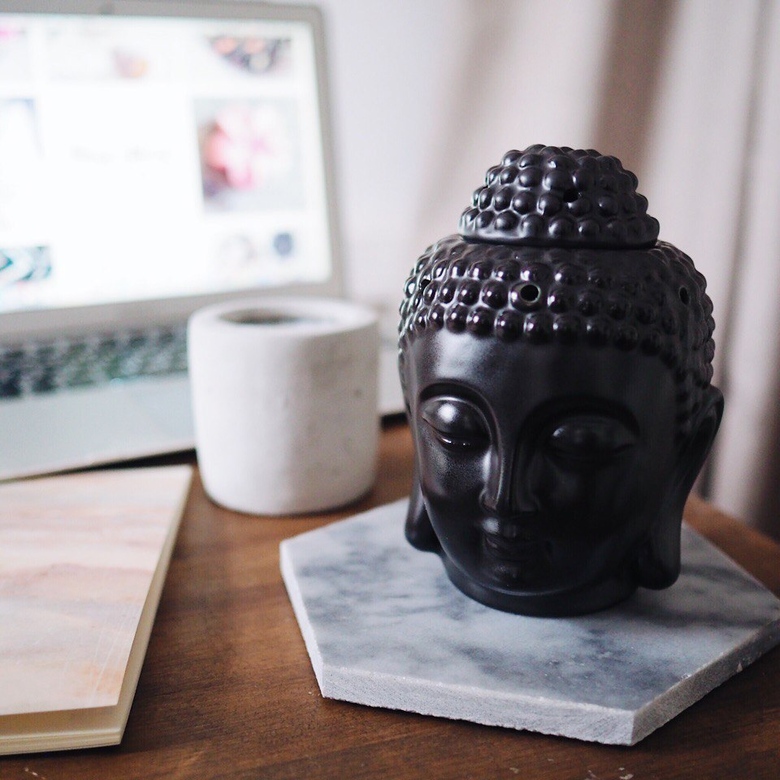 арома лампа Будда