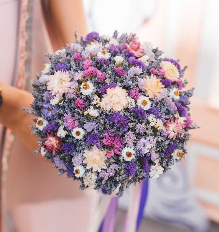 лавандовый замок букеты