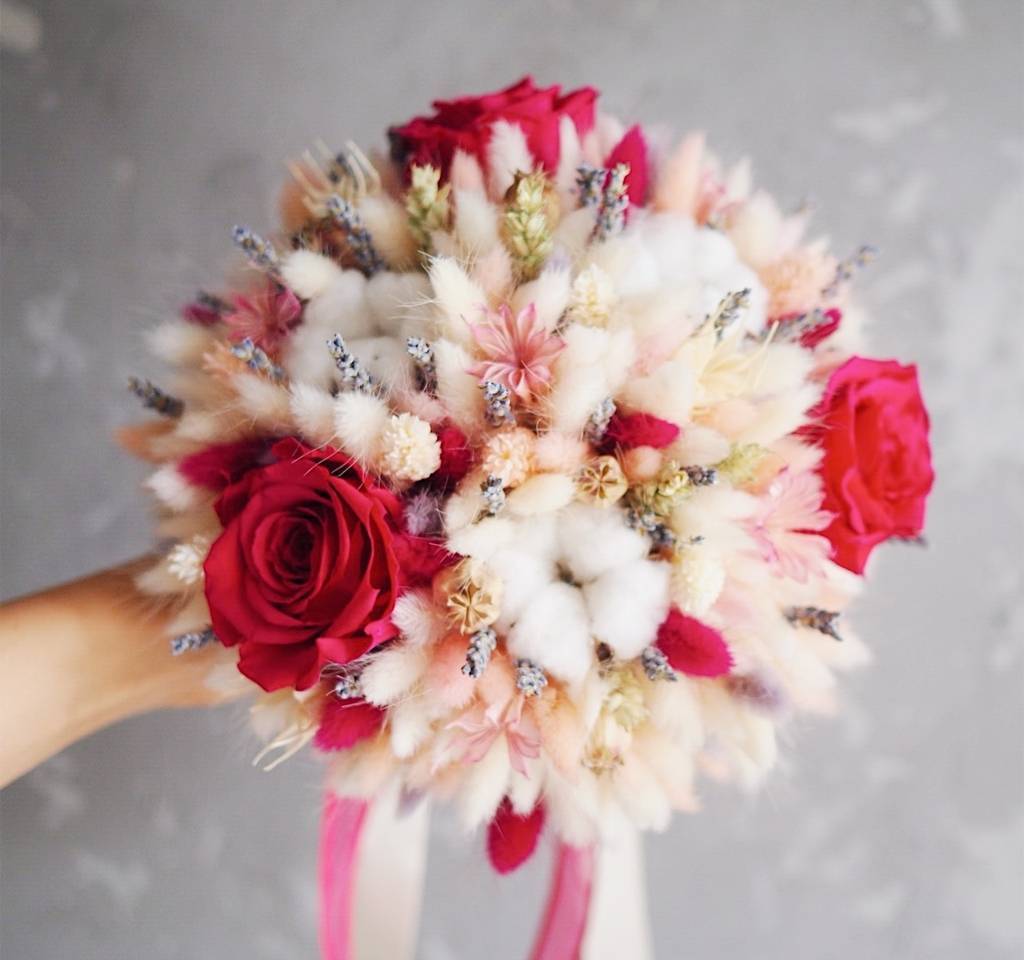 букет со стабилизированными цветами