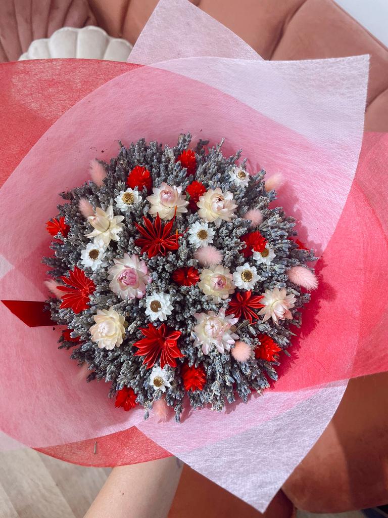 Букет лавандовый с ромашками