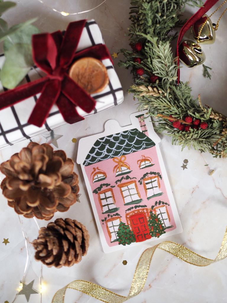 Бирка на подарок пряничный дом