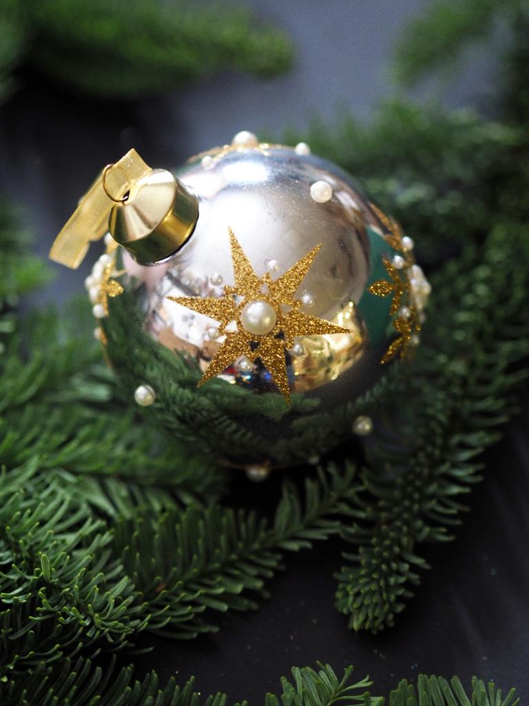 Винтажные украшения на ёлку