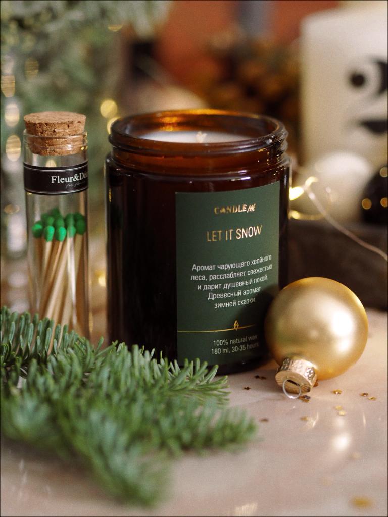 Ароматическая свеча Let it snow