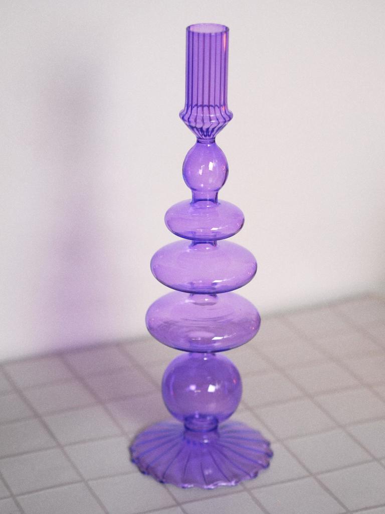 Подсвечник стеклянный фиолетовый