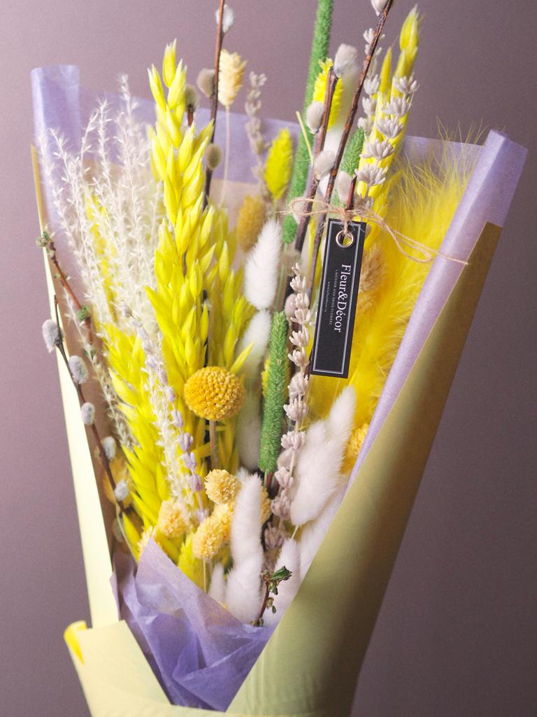 Букет сухоцветов неоновый