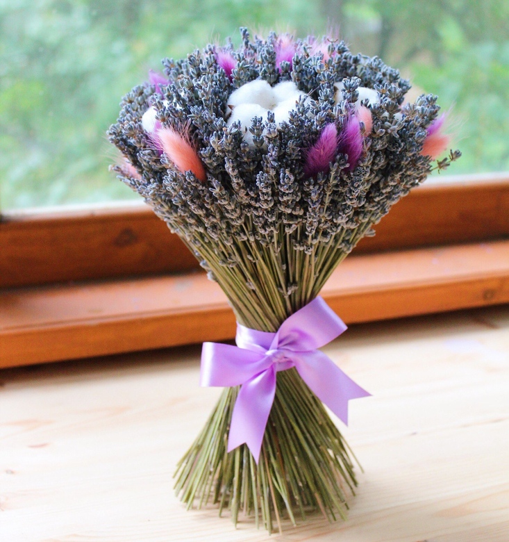 Лавандовый букет с хлопком и лагурусом
