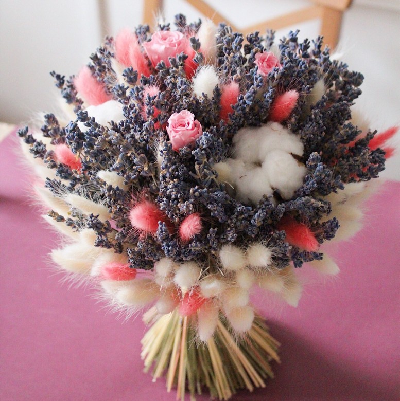 букет из сухоцветов на 8 марта