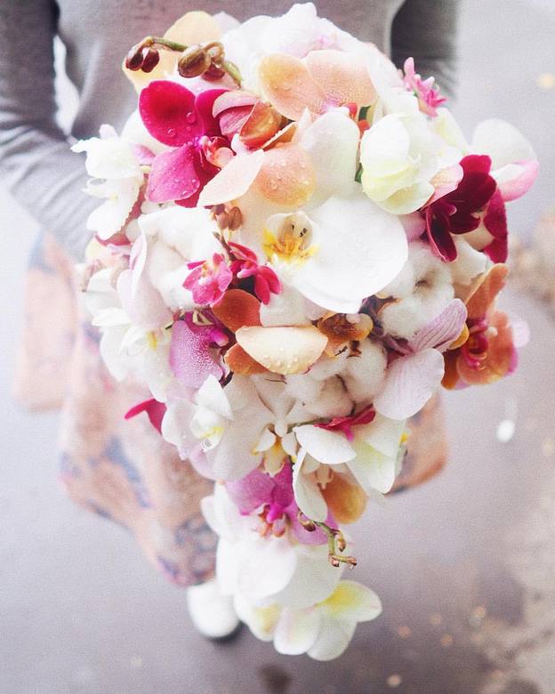 букет из орхидей