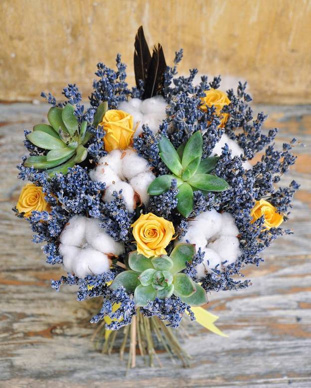 букет с суккулентами