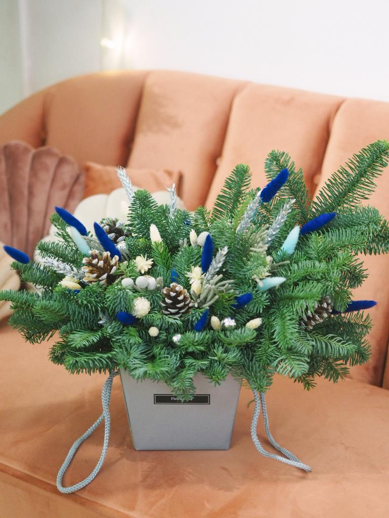 Ёлочная композиция в коробке