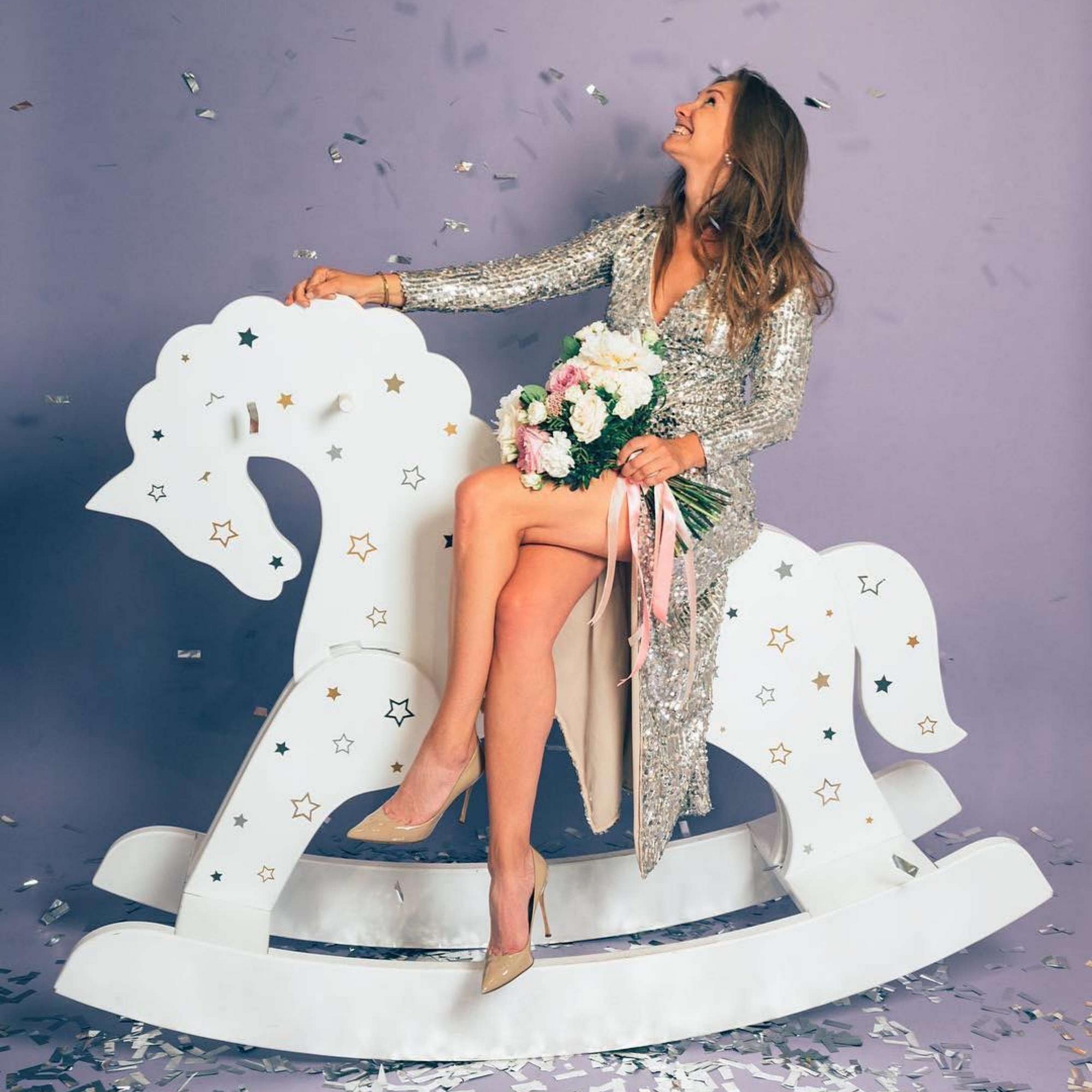 Лошадка-качалка для взрослых из дерева