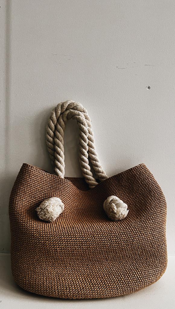 Онлайн по вязанию сумочки из рафии #takka_bag_iiaks. Закончен