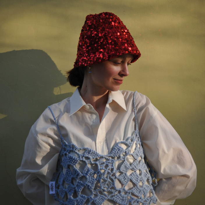 Панама с пайетками красная (хлопок)