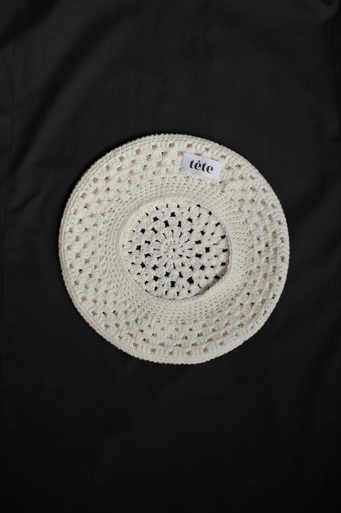 Берет молочный (хлопок)