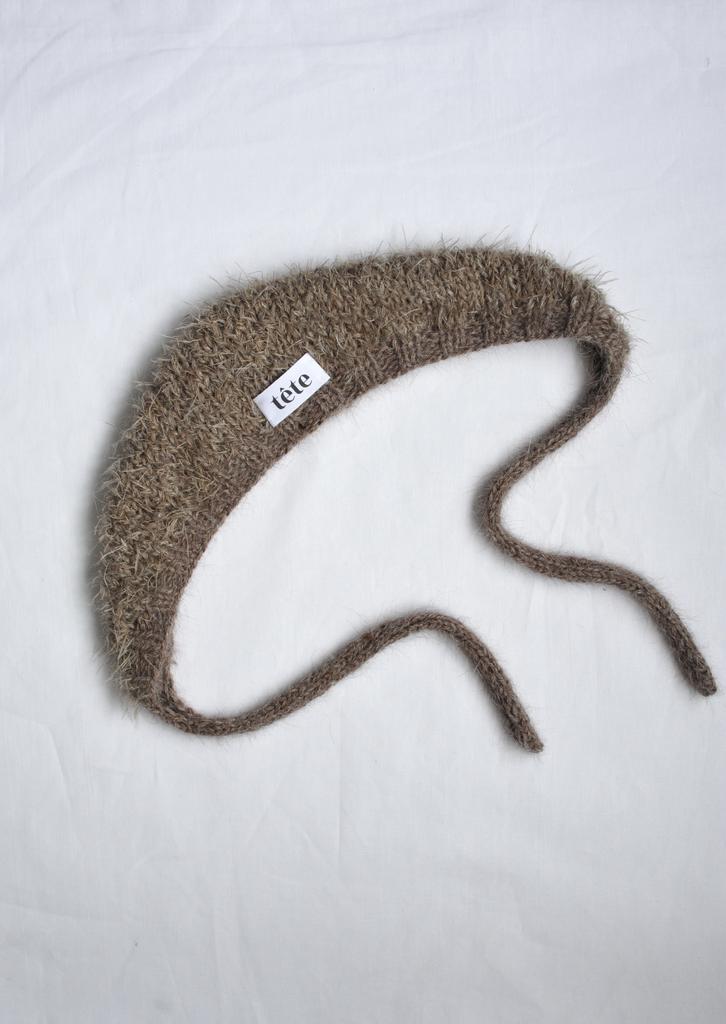 Мини-чепчик пушистый беж (шерсть)