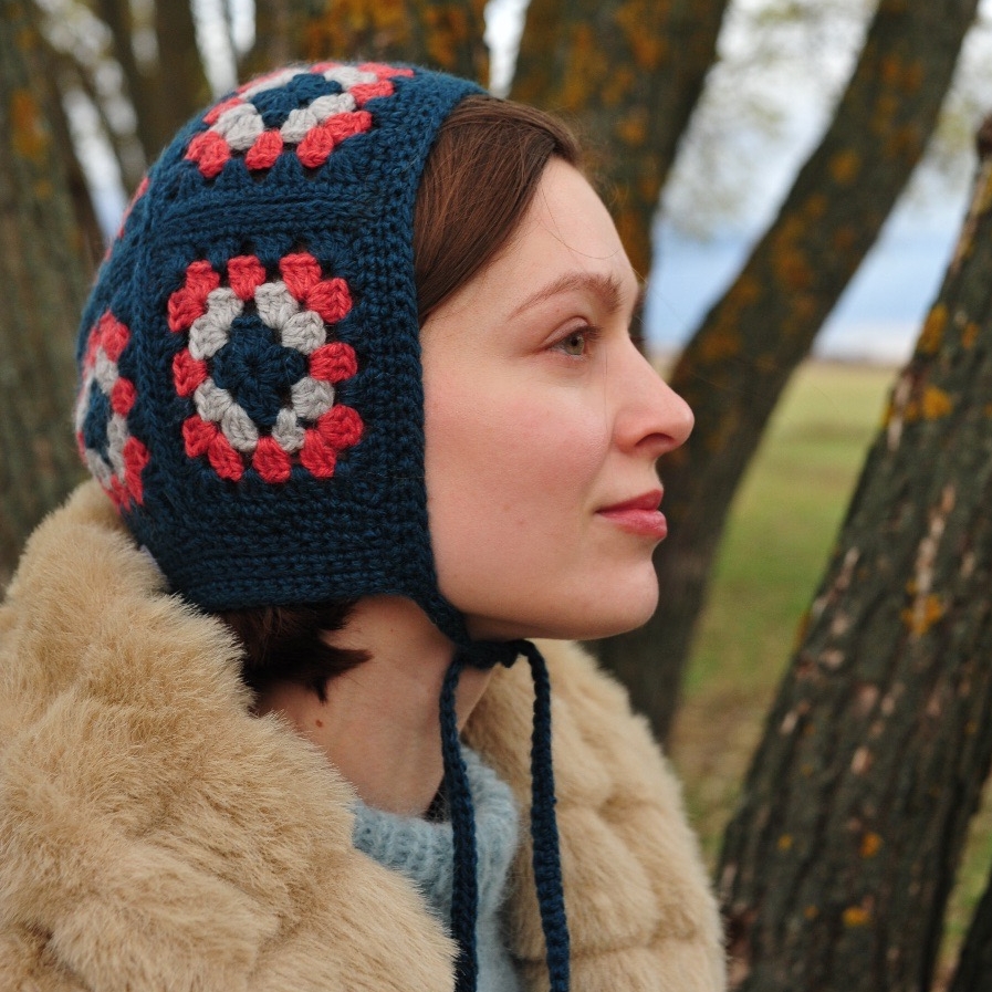 Чепчик кроше сине-зелёный