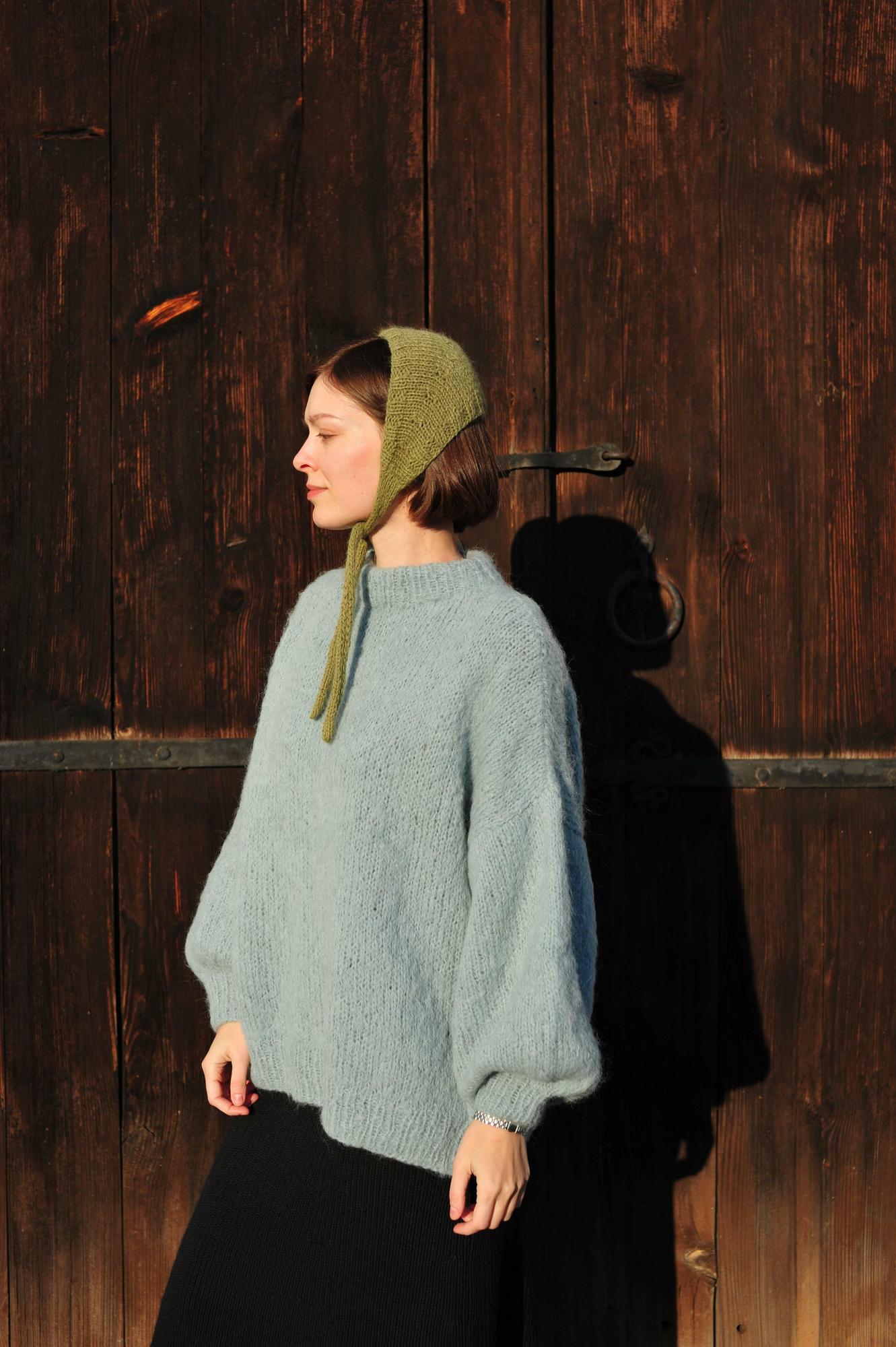 Мини-чепчик травяной зелёный