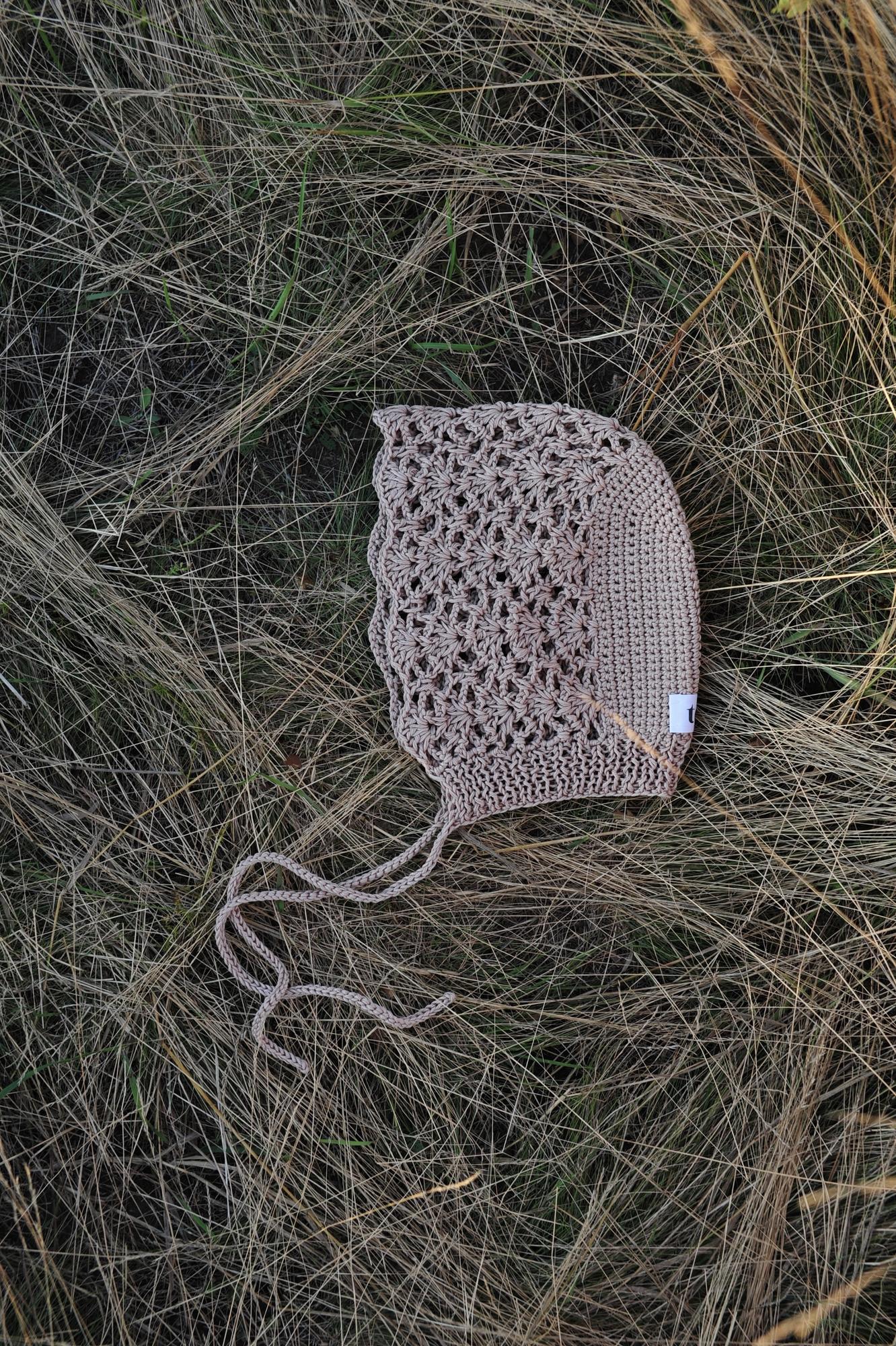 Чепец ажурный «Мокрый песок»