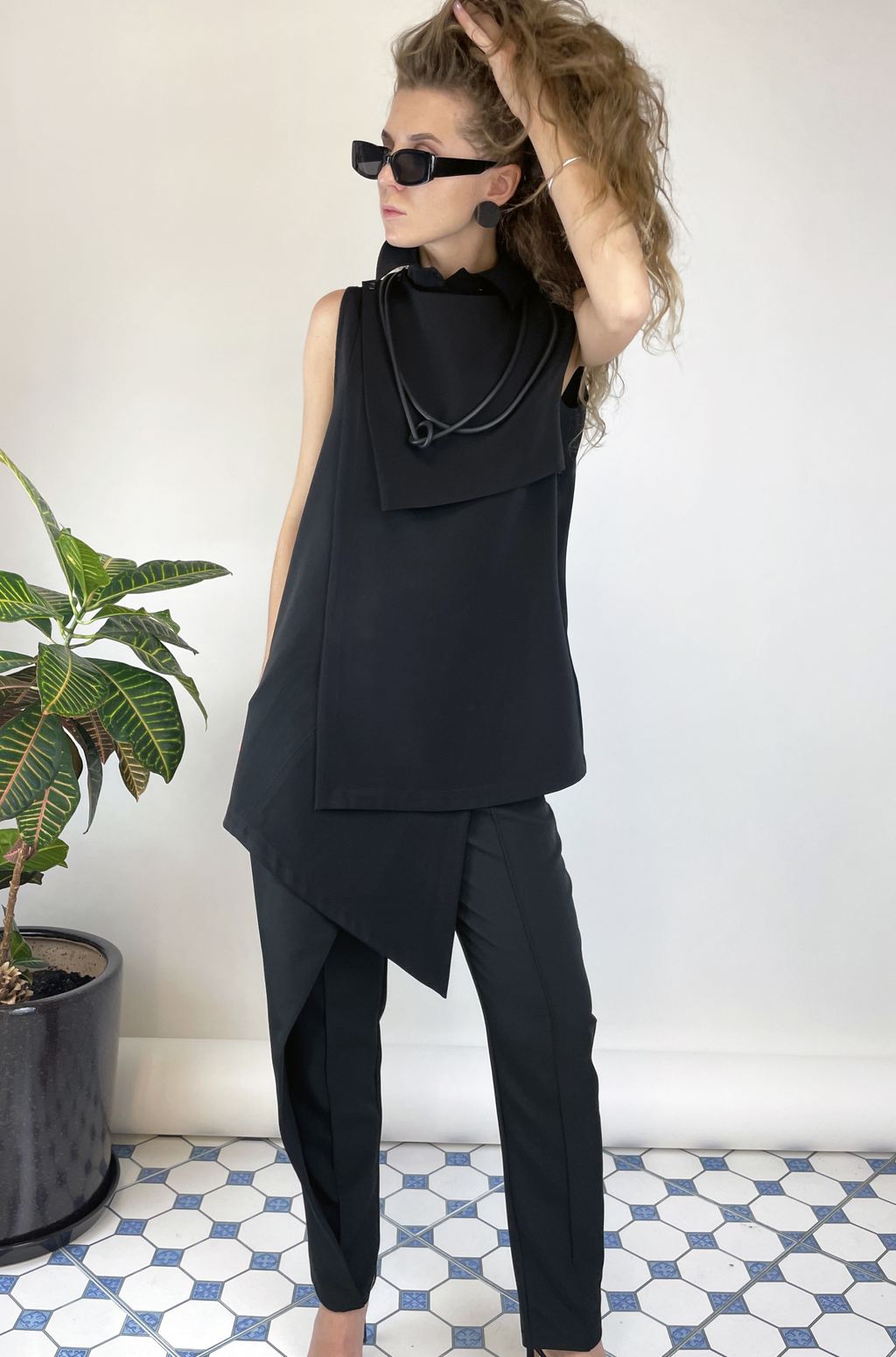 Tunic shirt  (black)