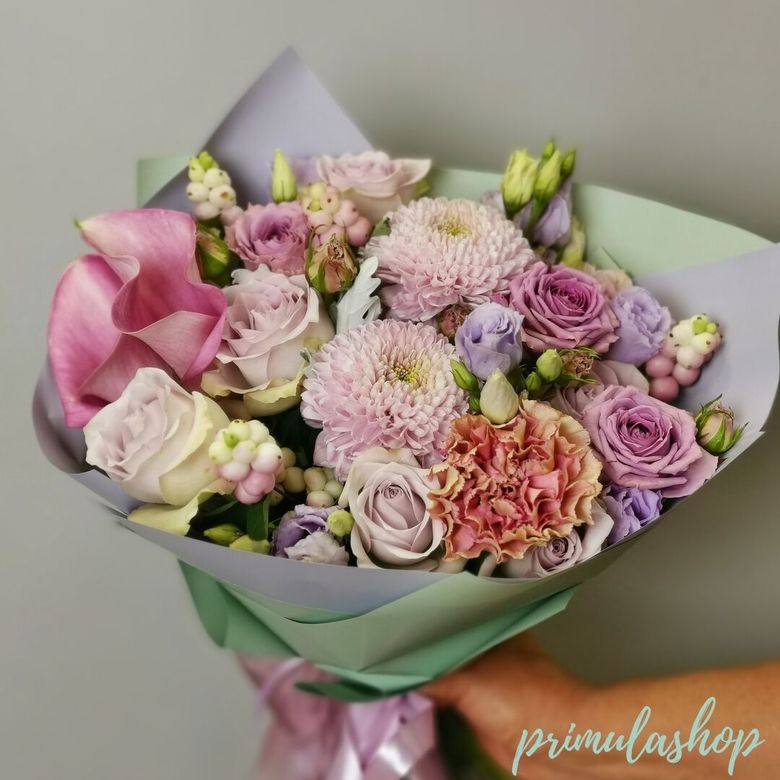 БУКЕТ НЕЖНО-СИРЕНЕВЫЙ.SIMPLE-002.