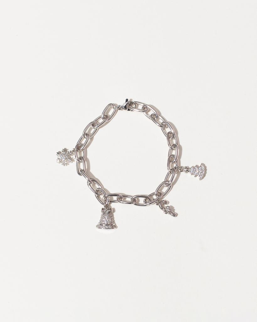 Браслет с подвесками