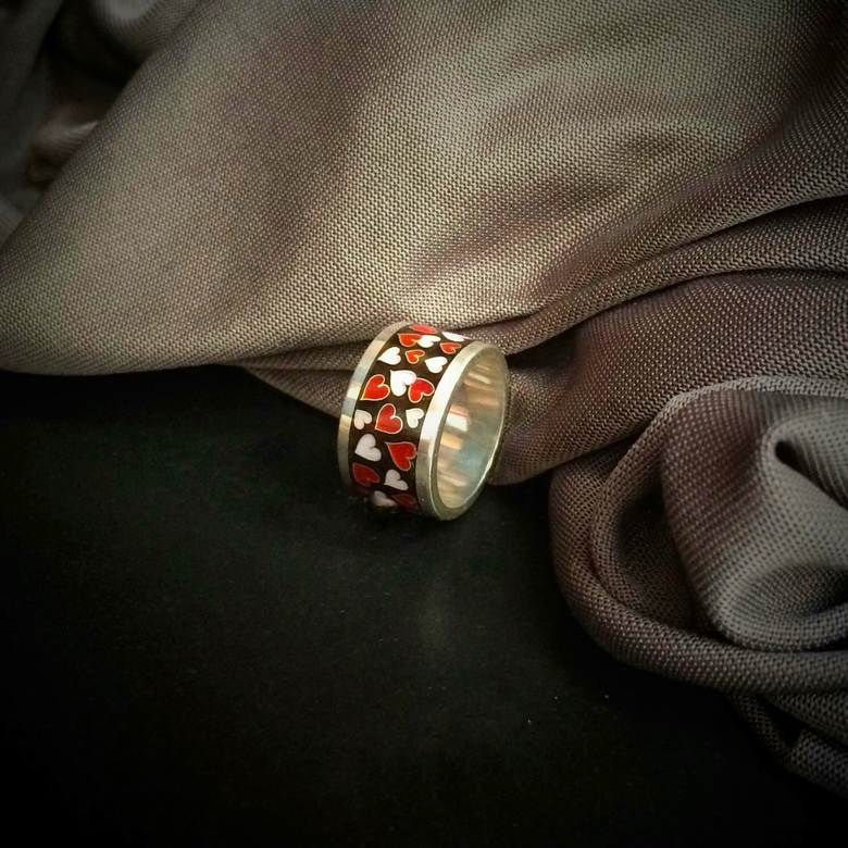 КОЛЬЦО "БЕЛЫЕ СЕРДЕЧКИ"