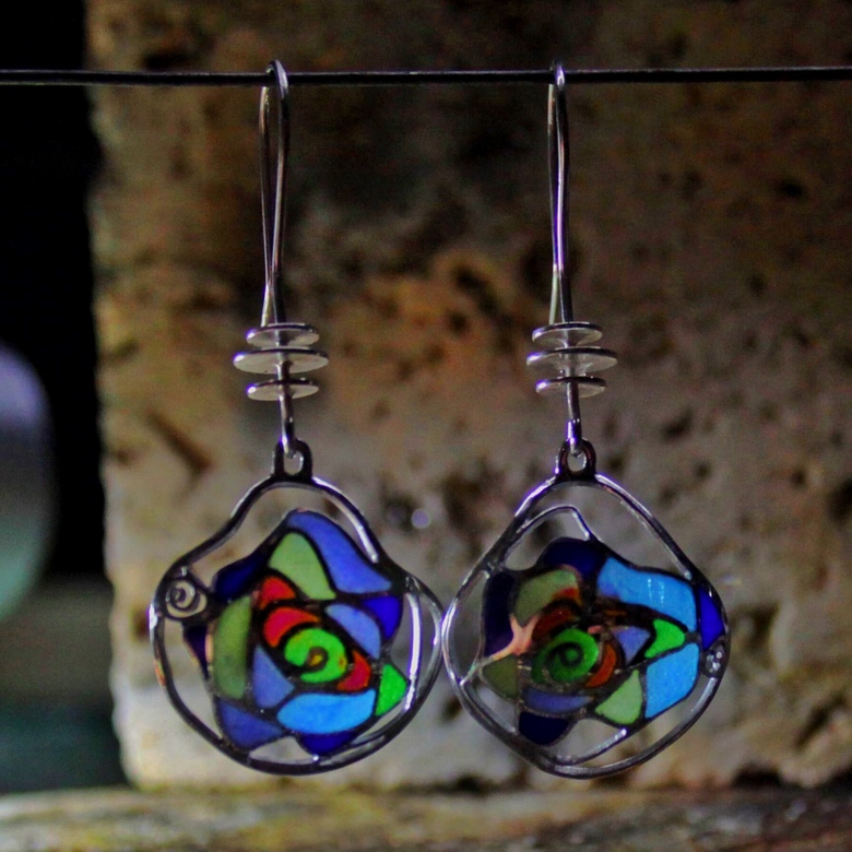 СЕРЬГИ "ВИТРАЖНЫЙ ЦВЕТОК"