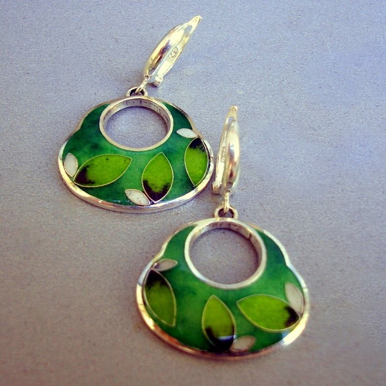 СЕРЬГИ "ЗЕЛЕНЫЙ ЛИСТОЧКИ"