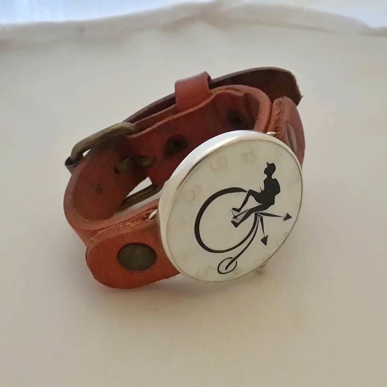 БРАСЛЕТ "ЧАСЫ"