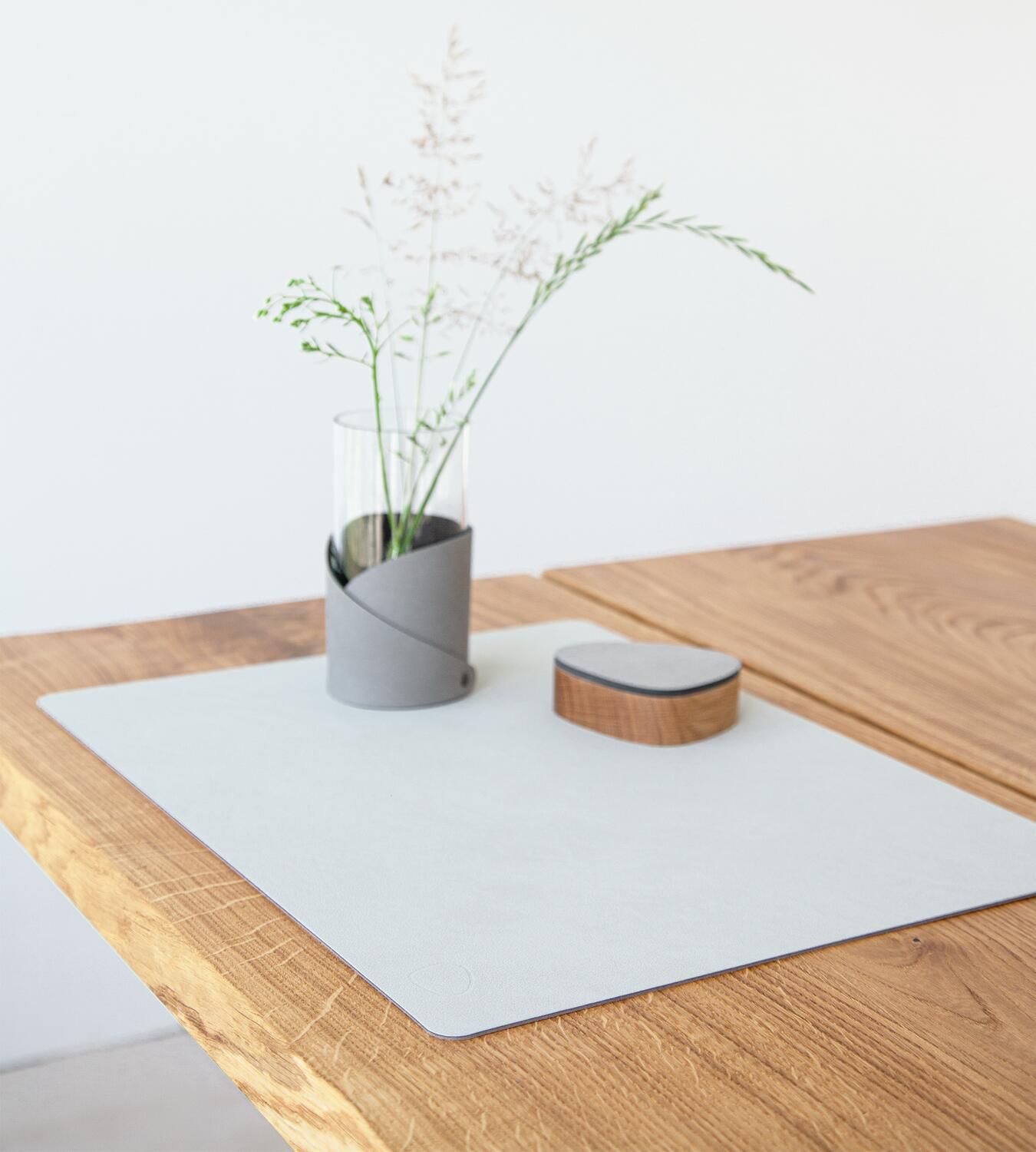 Сервировочная салфетка прямоугольная из кожи 35*45 см (металлик) LINDDNA, Nupo