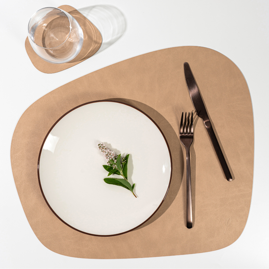 Салфетка трапеция из кожи нубук 42*36 см (песочный) VERO