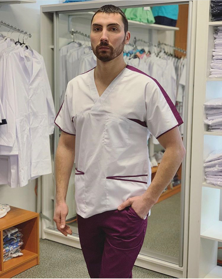 Костюм медицинский  мужской "Борис", белый/баклажан