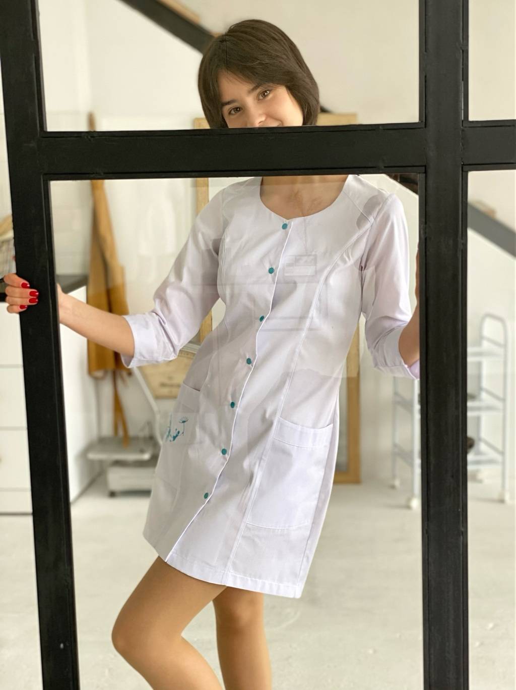 Халат медицинский женский "Даша", гол. выш., кнопки