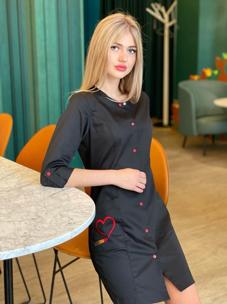 Халат медицинский женский "Верона",черный, выш. Лав стори,рукав длинный в 3/4