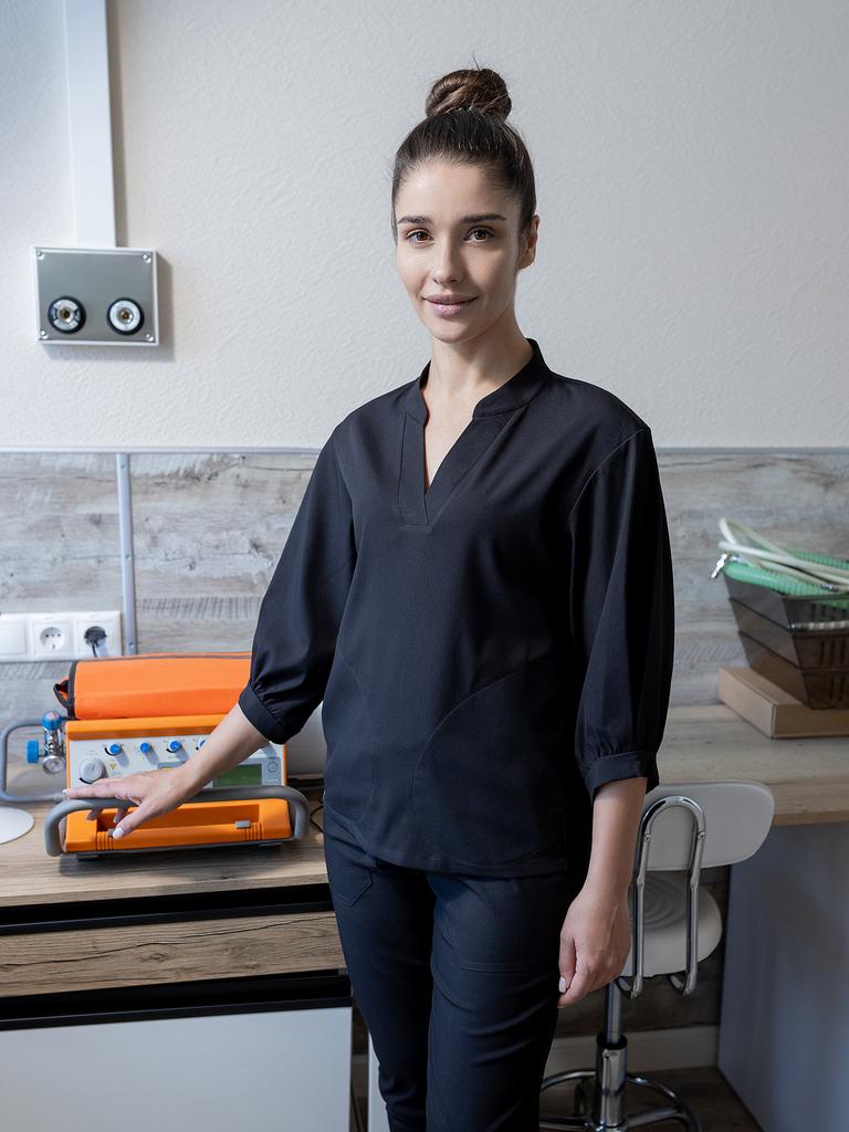 Куртка  "Шайни", вискоза, черная