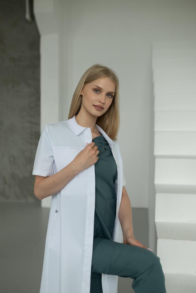 Халат медицинский женский "Ума", вискоза, белый