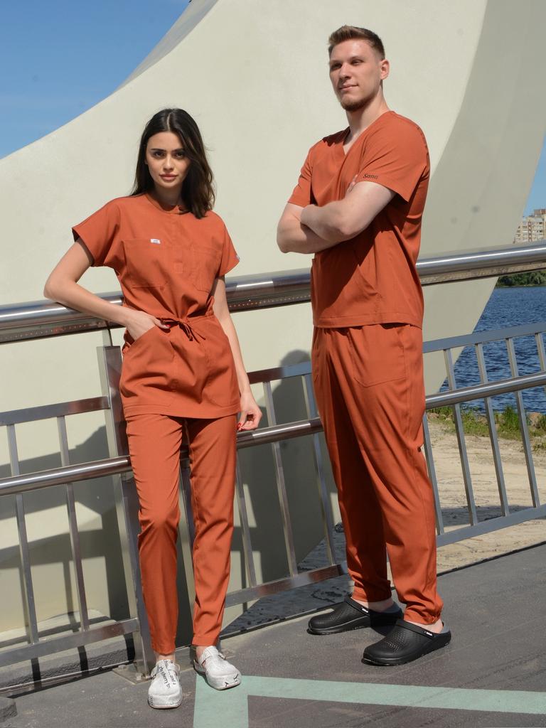 Костюм медицинский женский "Ода", вискоза, терракот