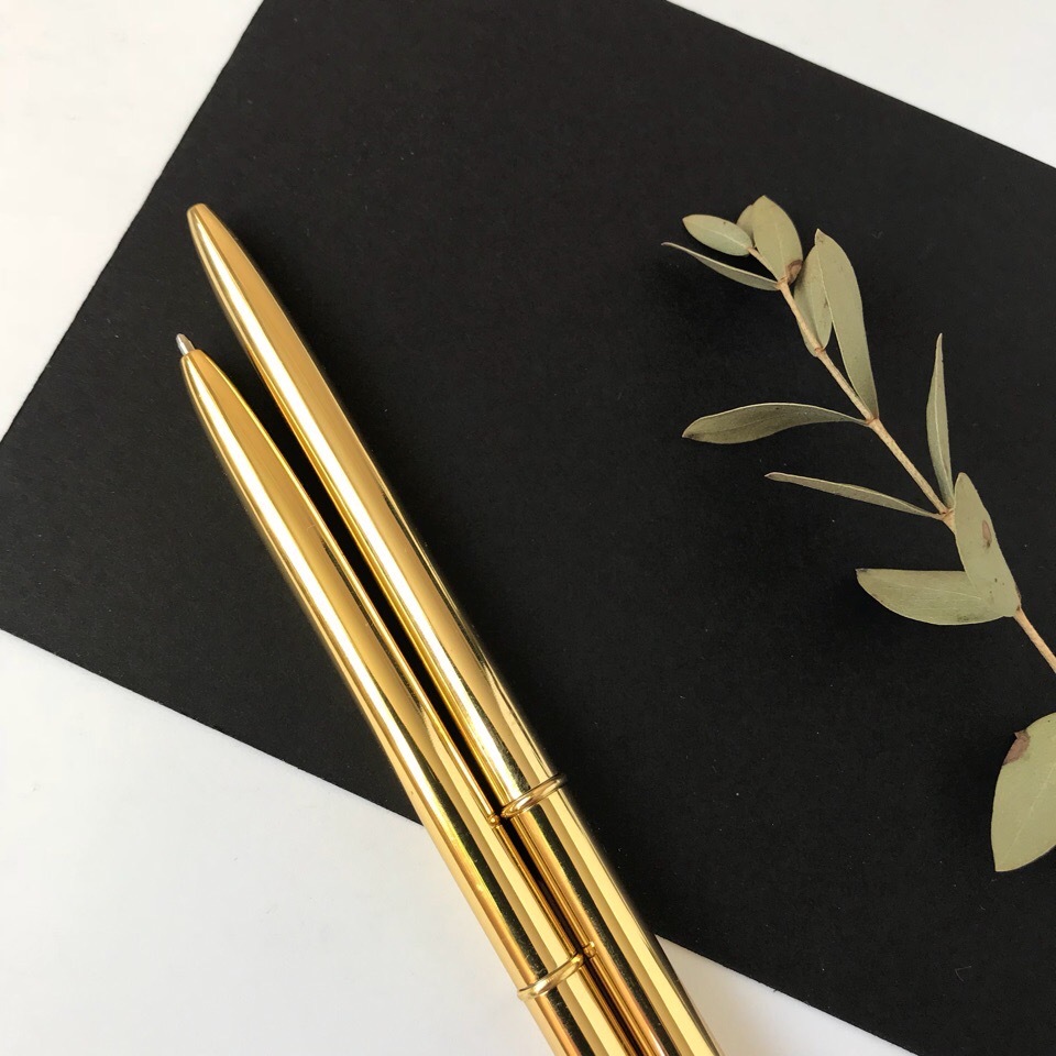 Ручка золотая