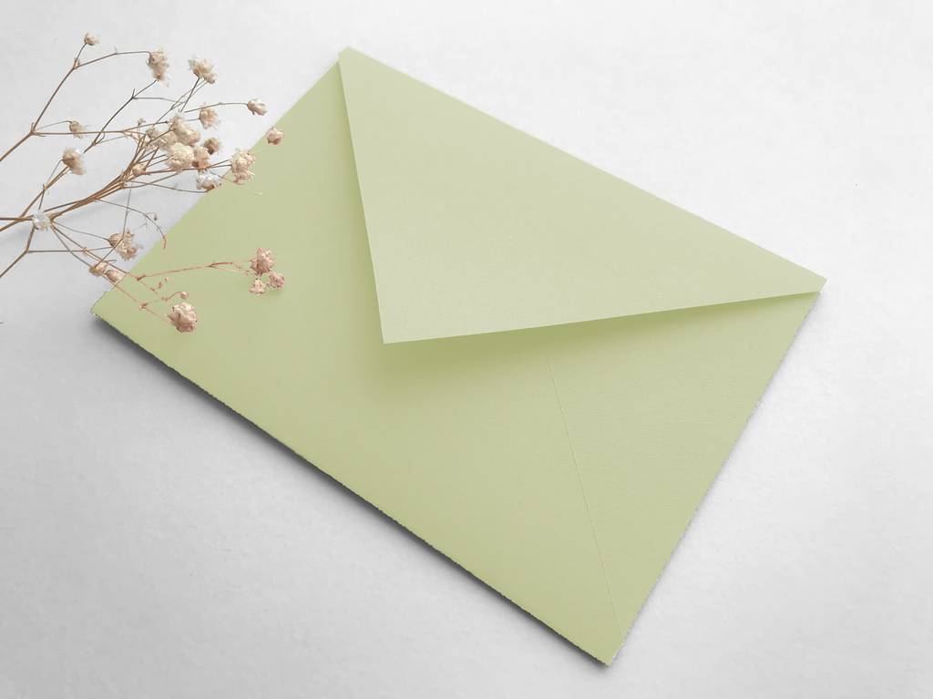 Конверт Фисташковый